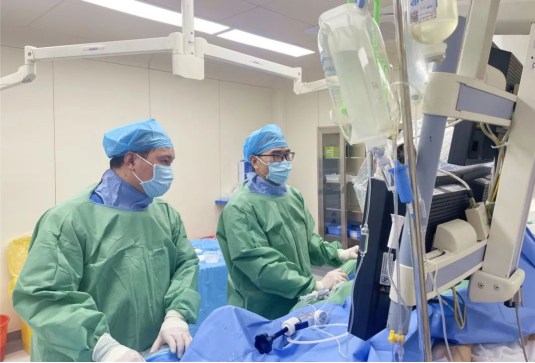 生死竞速！市二院CCU成功抢救急性心肌梗死、急性左心衰患者！家属三面锦旗致谢1214.png